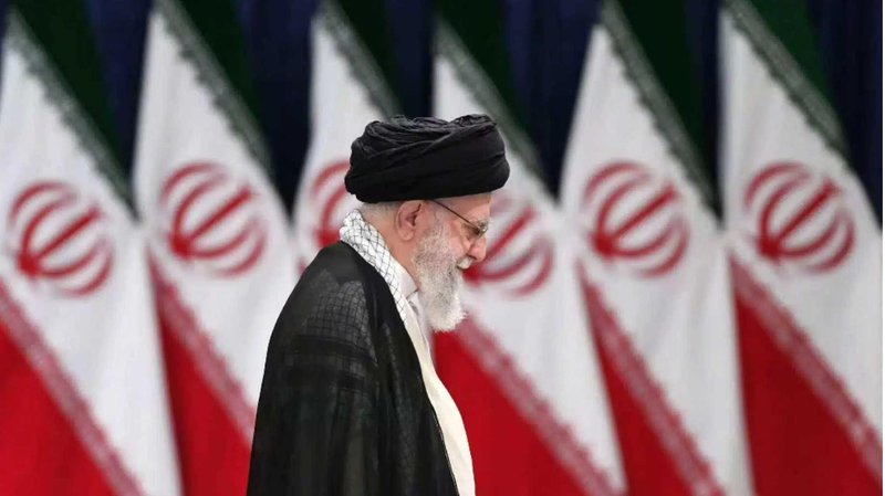 伊朗权力更迭的博弈逻辑:最高领袖选举背后的地缘安全与制度韧性 新闻