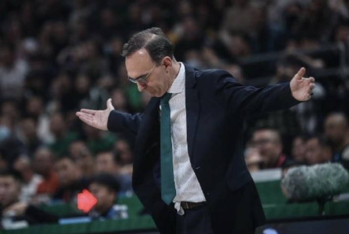  辽宁主场力克广州，乌戈赛后感慨；上半场强势压制，下半场顶住三分潮。 体育新闻 辽宁主场力克广州，乌戈赛后感慨；上半场强势压制，下半场顶住三分潮。 体育新闻