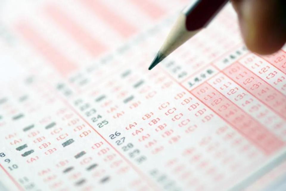  生物地理退出中考计分行列；多地改革探路，减负与衔接如何平衡。 教育招生