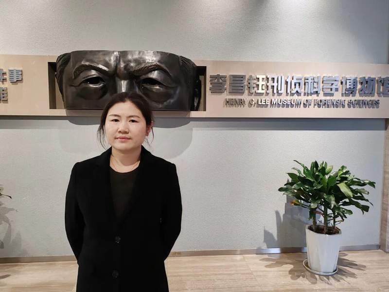  告别传奇：从神探风范到人生导师的温情指引 情感心理