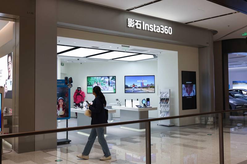  告别面朝黄土的辛劳：科技赋能让田间地头焕发新希望 新闻