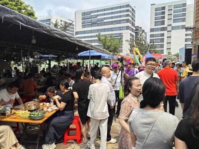  一碗鸡煲背后的经营哲学：顺德莫氏鸡煲爆红事件深度复盘 企业服务