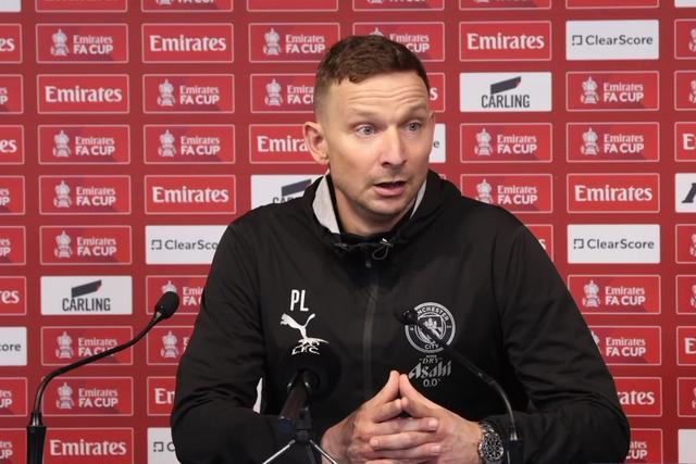 [技术洞察] 林德斯复盘训练哲学：为何训练才是曼城真正的“引援” 体育新闻