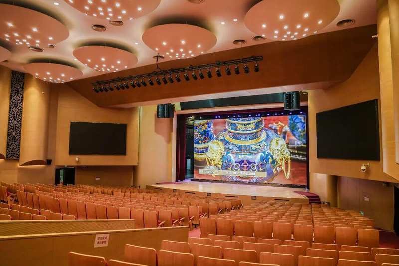  8K+AGV数字舞台系统：重新定义剧场边界的底层技术解密 IT技术